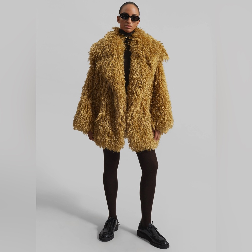 The Frankie Shop ZERMATT FAUX FUR COAT - MUSTARD